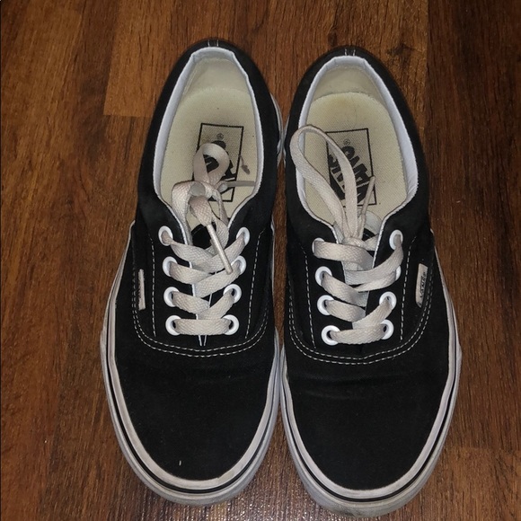 Vans Shoes - Black Era Vans